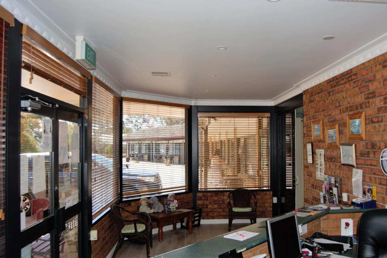 Civic Motor Inn Cowra Dış mekan fotoğraf
